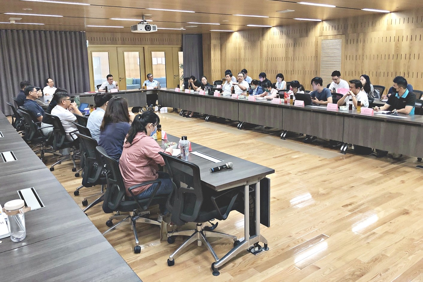 MIRDC_IDB_TIFI_fastener_industry_session_8887_0.jpeg MIRDC_IDB_TIFI_fastener_industry_session_8887_0.jpeg