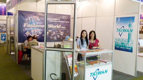 a1023_0.jpg a1023_0.jpg