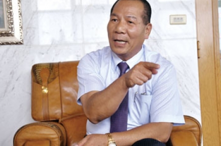 a865_2.jpg a865_2.jpg