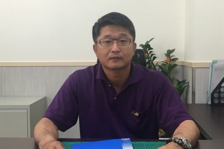 FONG_WUNS_a5502_3.jpg